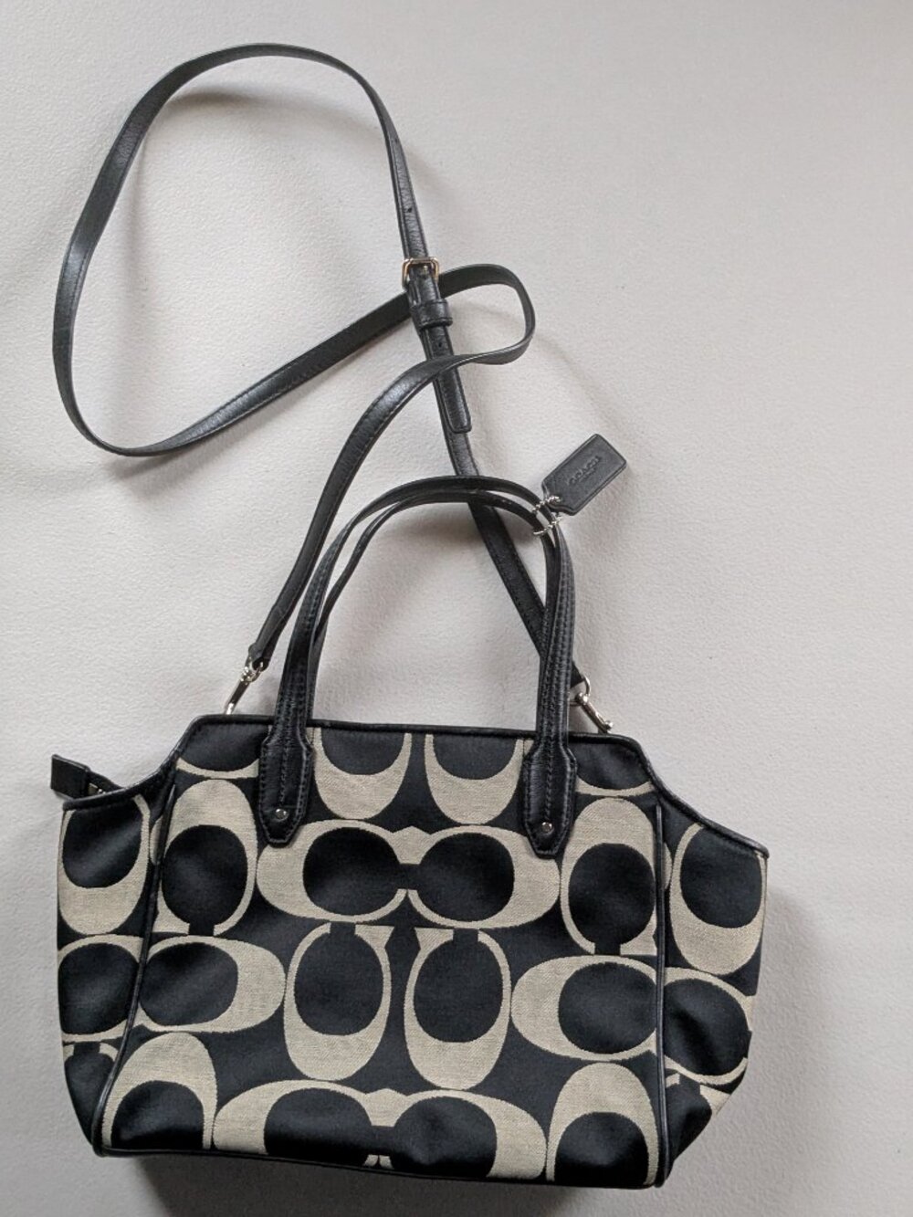 Coach small crossbody bag - Picture 2 of 9